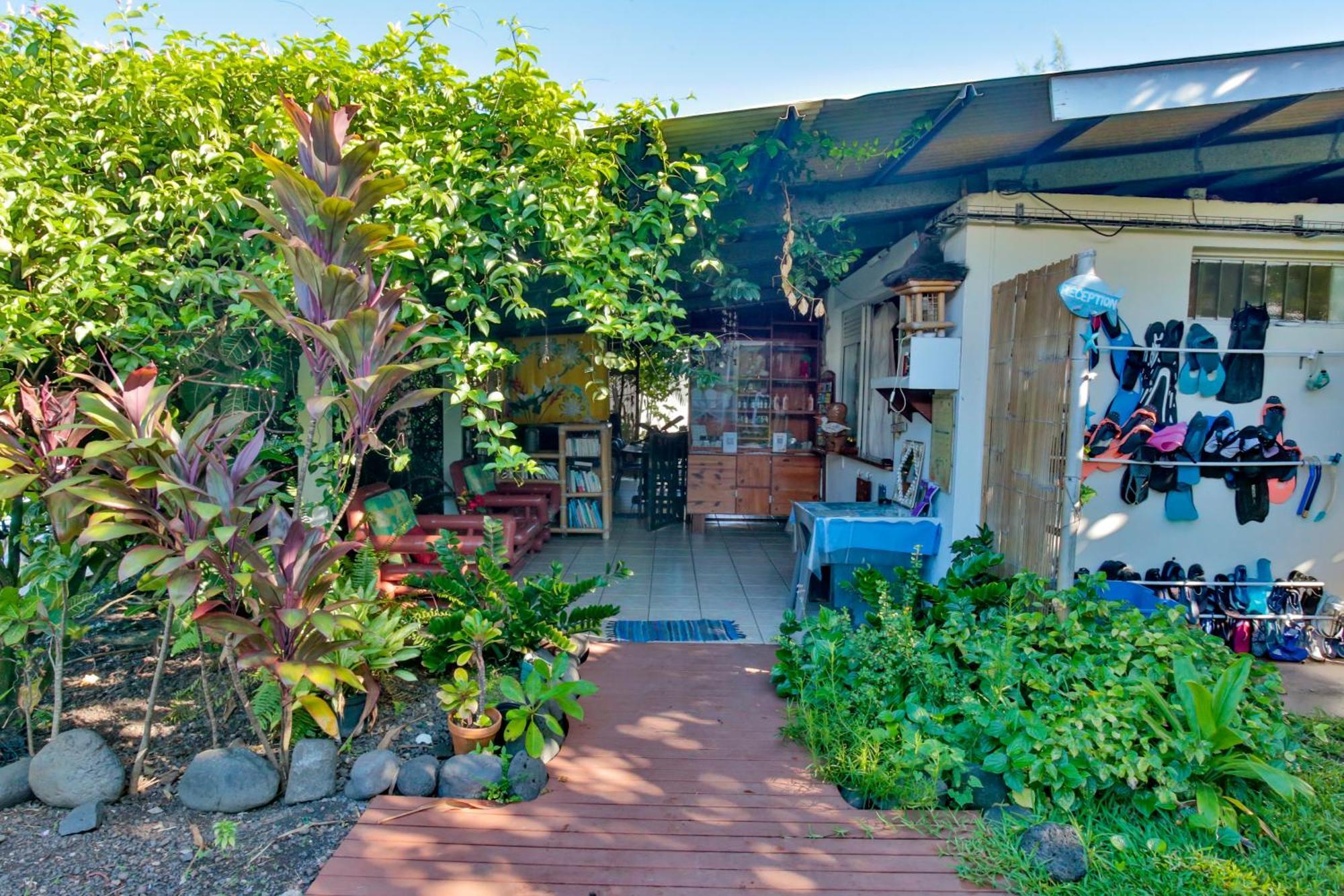 Pension De La Plage Punaauia  Exterior foto